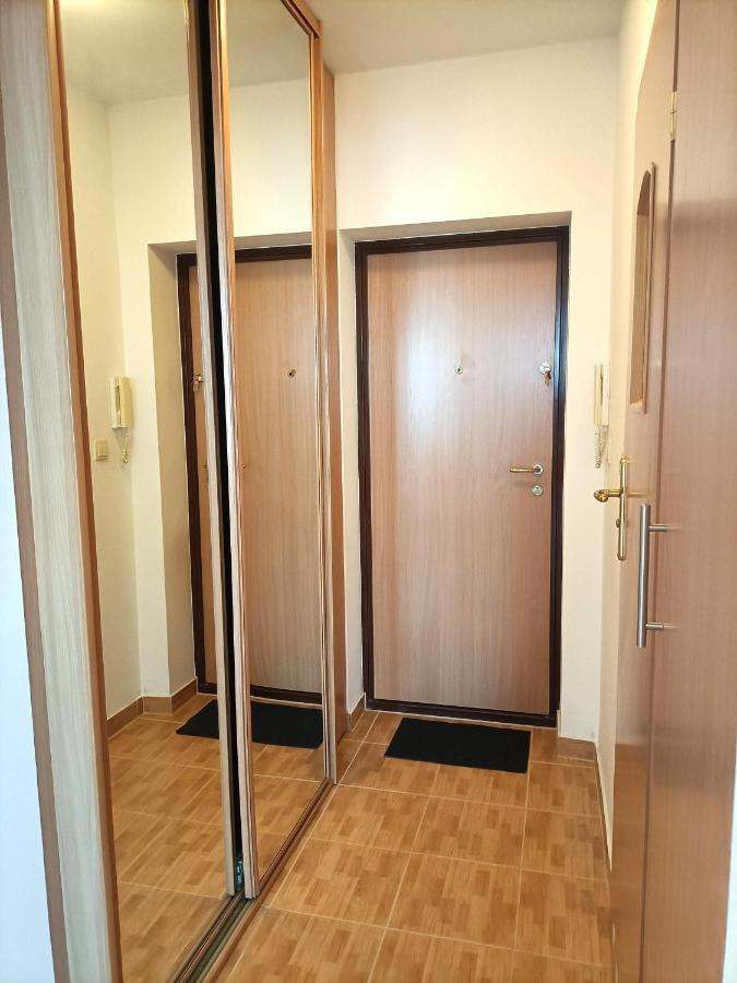 Rental Apartments Walowa Varsó Kültér fotó